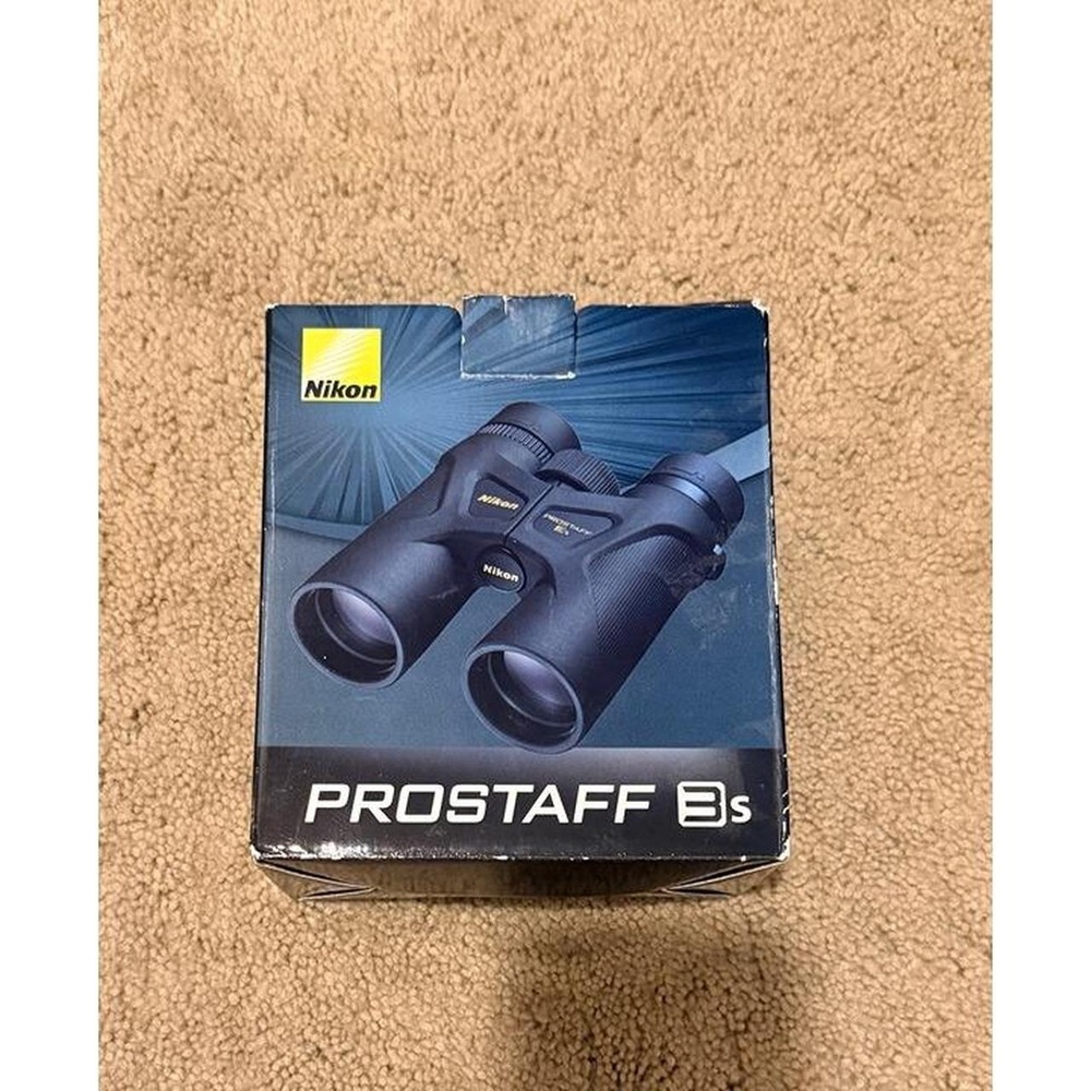 Gently Used NIKON PROSTAFF 3S Binoculars